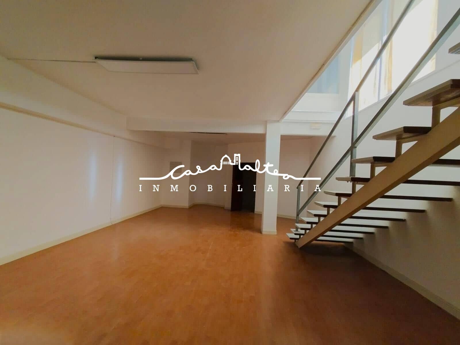 Commercial for rent in La Nucia - € 800 (Ref: 9450398)