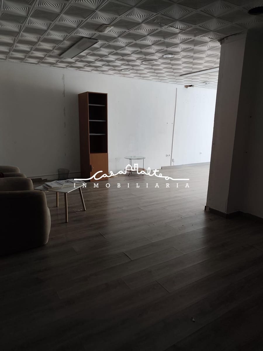 Commercial for rent in La Nucia - € 600 (Ref: 9452276)