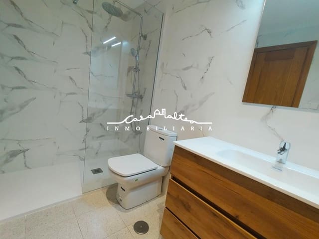 Appartement de 2 chambres à louer à Altea avec piscine garage - 1 000 € (Ref: 9456476)