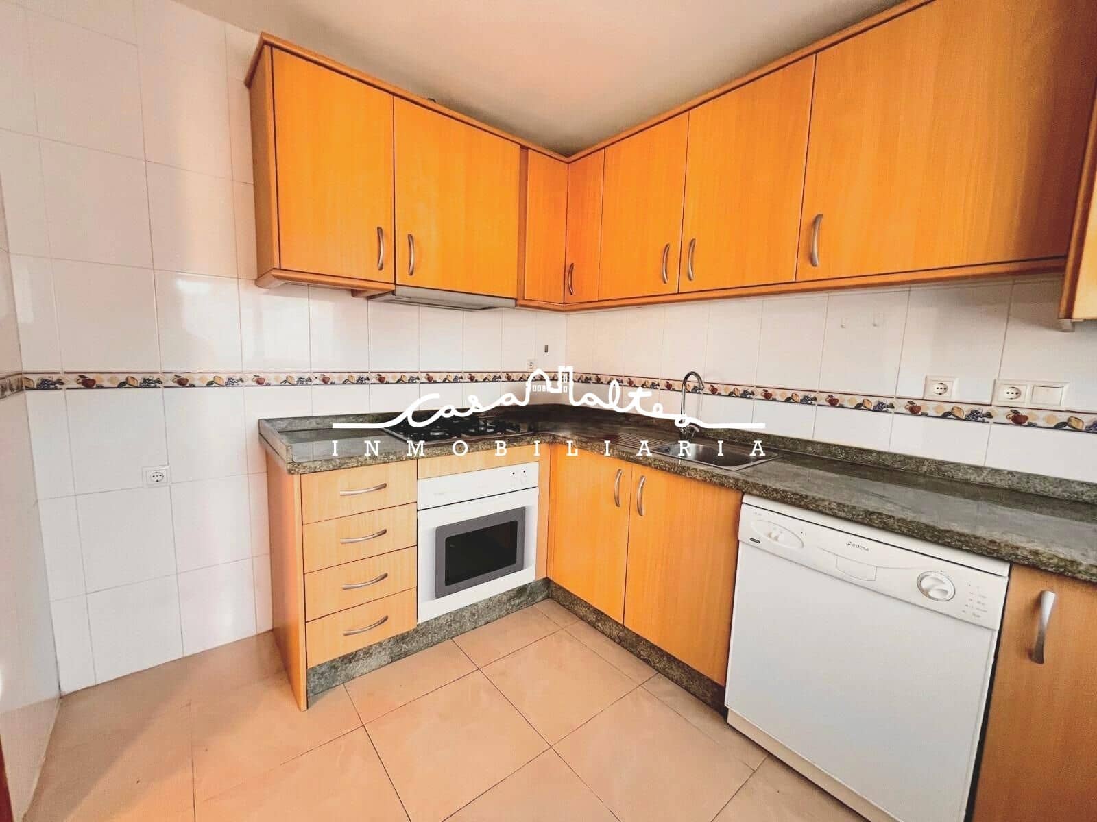 3 Zimmer Reihenhaus zu verkaufen in Polop mit Pool Garage - 225.000 € (Ref: 9462496)