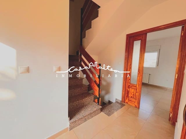 3 Zimmer Reihenhaus zu verkaufen in Polop mit Pool Garage - 225.000 € (Ref: 9462496)