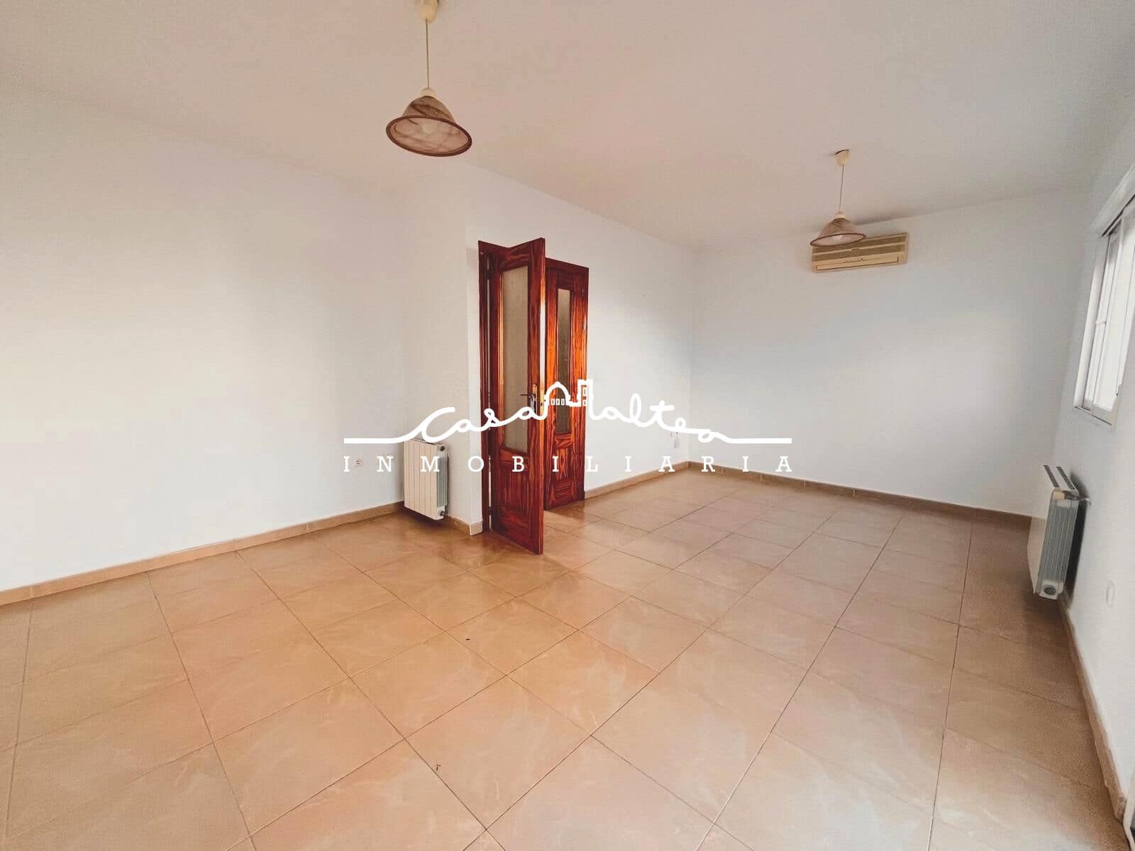 3 Zimmer Reihenhaus zu verkaufen in Polop mit Pool Garage - 225.000 € (Ref: 9462496)