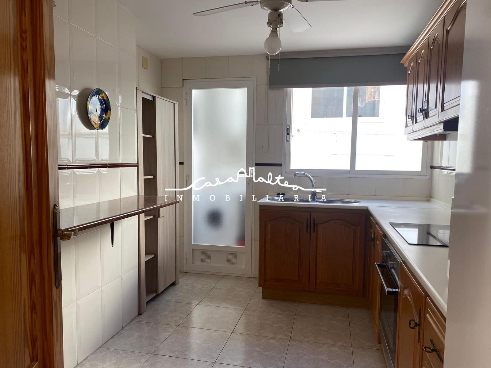 3 bedroom Penthouse for rent in Altea with garage - € 1,350 (Ref: 9502567)