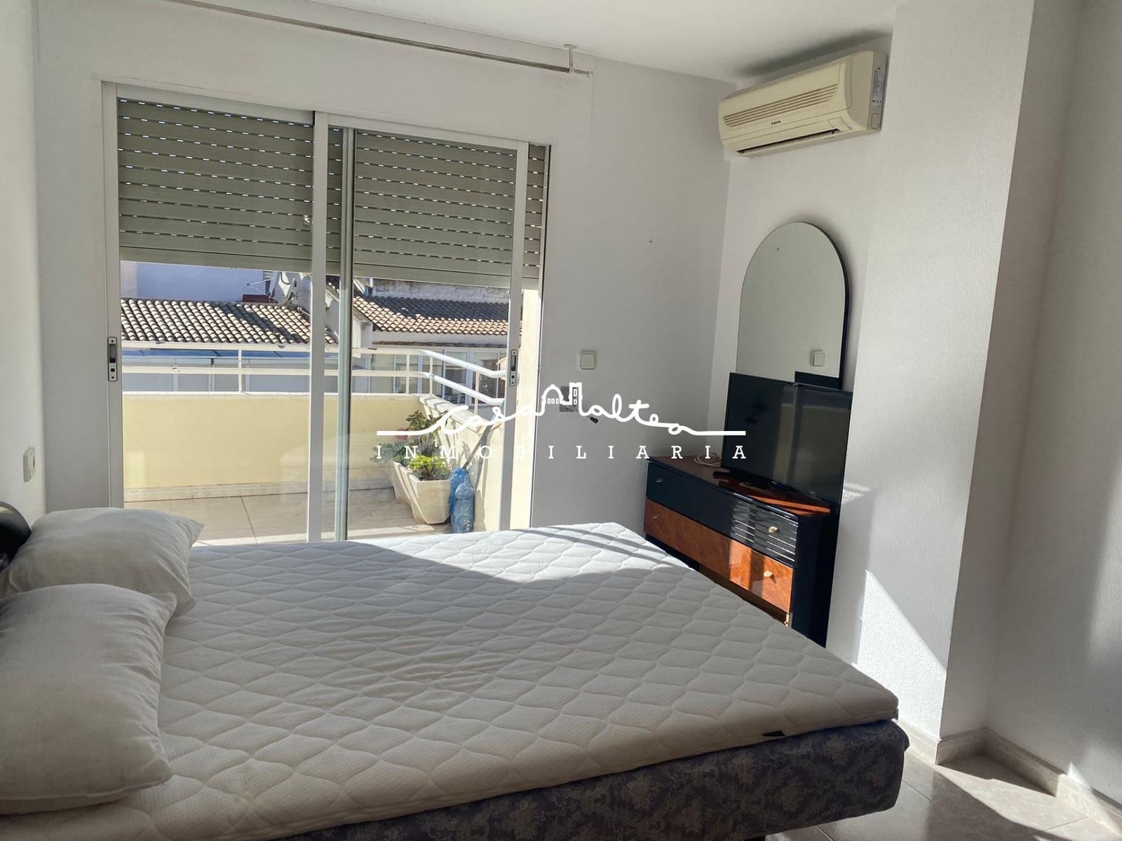 3 bedroom Penthouse for rent in Altea with garage - € 1,350 (Ref: 9502567)
