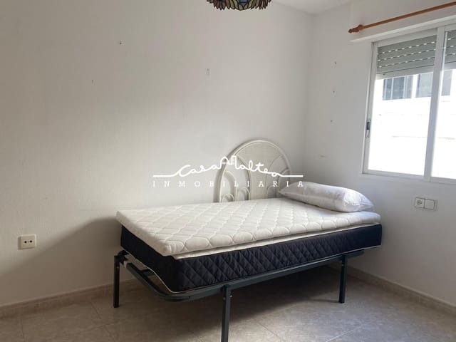 Ático de 3 habitaciones en Altea en alquiler con garaje - 1.350 € (Ref: 9502567)