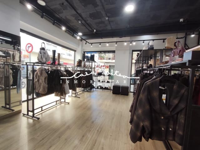 Kaupallinen vuokrattavana paikassa Altea - 2 000 € (Ref: 9502568)