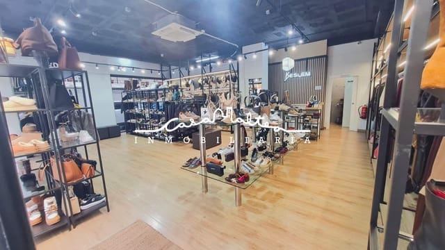 Kaupallinen vuokrattavana paikassa Altea - 2 000 € (Ref: 9502568)