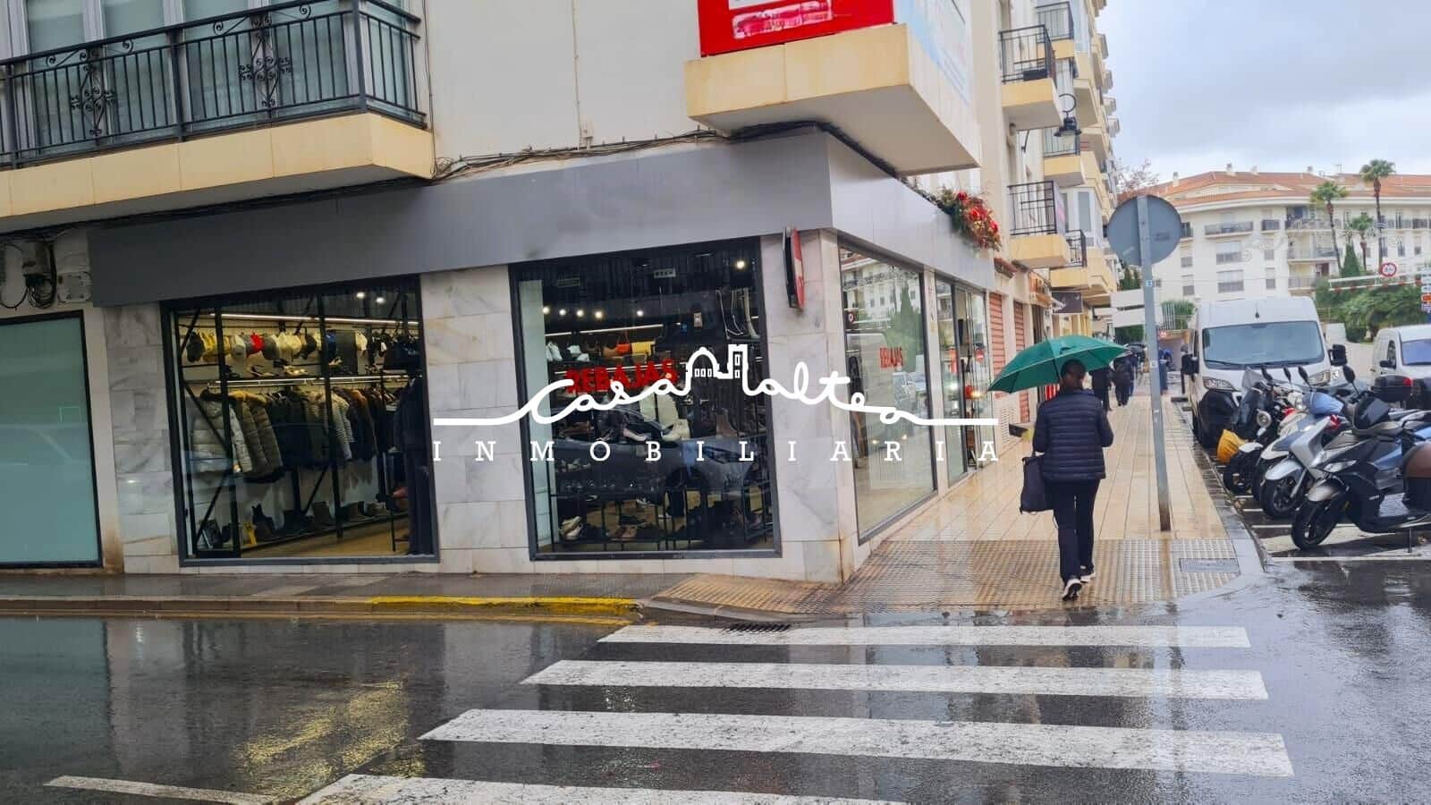 Commercial for rent in Altea - € 2,000 (Ref: 9502568)