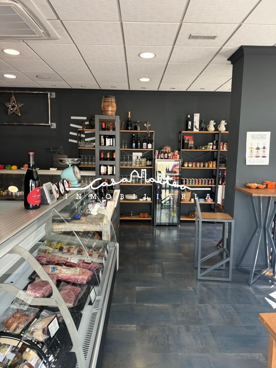 Commercial for rent in Altea - € 850 (Ref: 9504455)