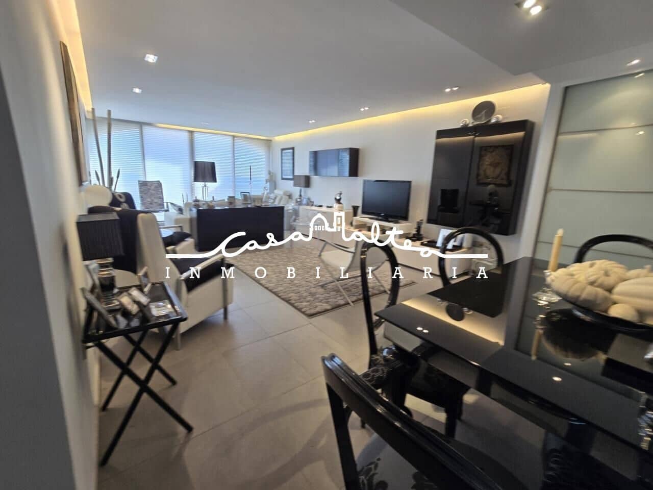 2 bedroom Apartment for sale in Altea with pool - € 698,000 (Ref: 9504457)