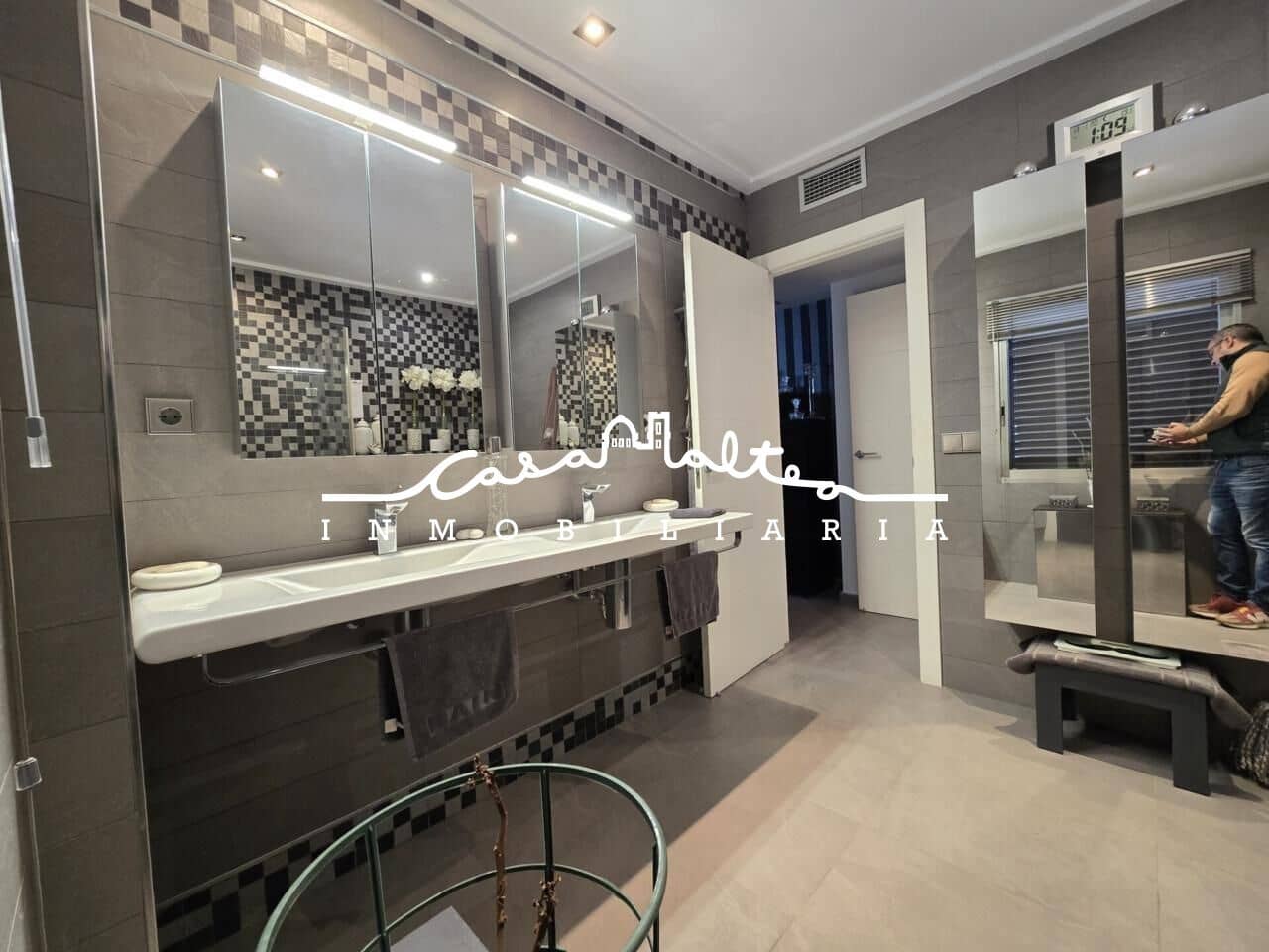 2 bedroom Apartment for sale in Altea with pool - € 698,000 (Ref: 9504457)