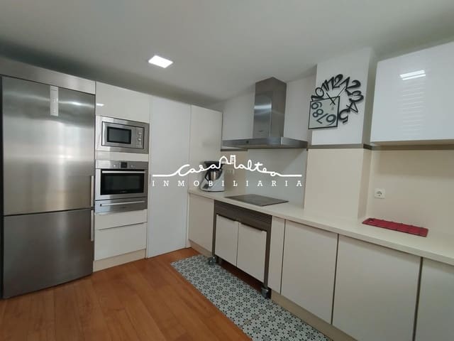 3 sovrum Takvåning att hyra i Altea med garage - 1 300 € (Ref: 9513550)