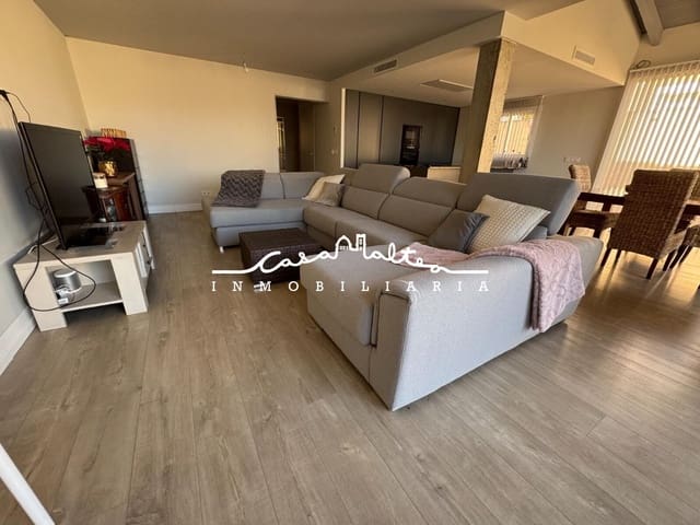 3 bedroom Villa for sale in Polop with pool - € 397,000 (Ref: 9527844)