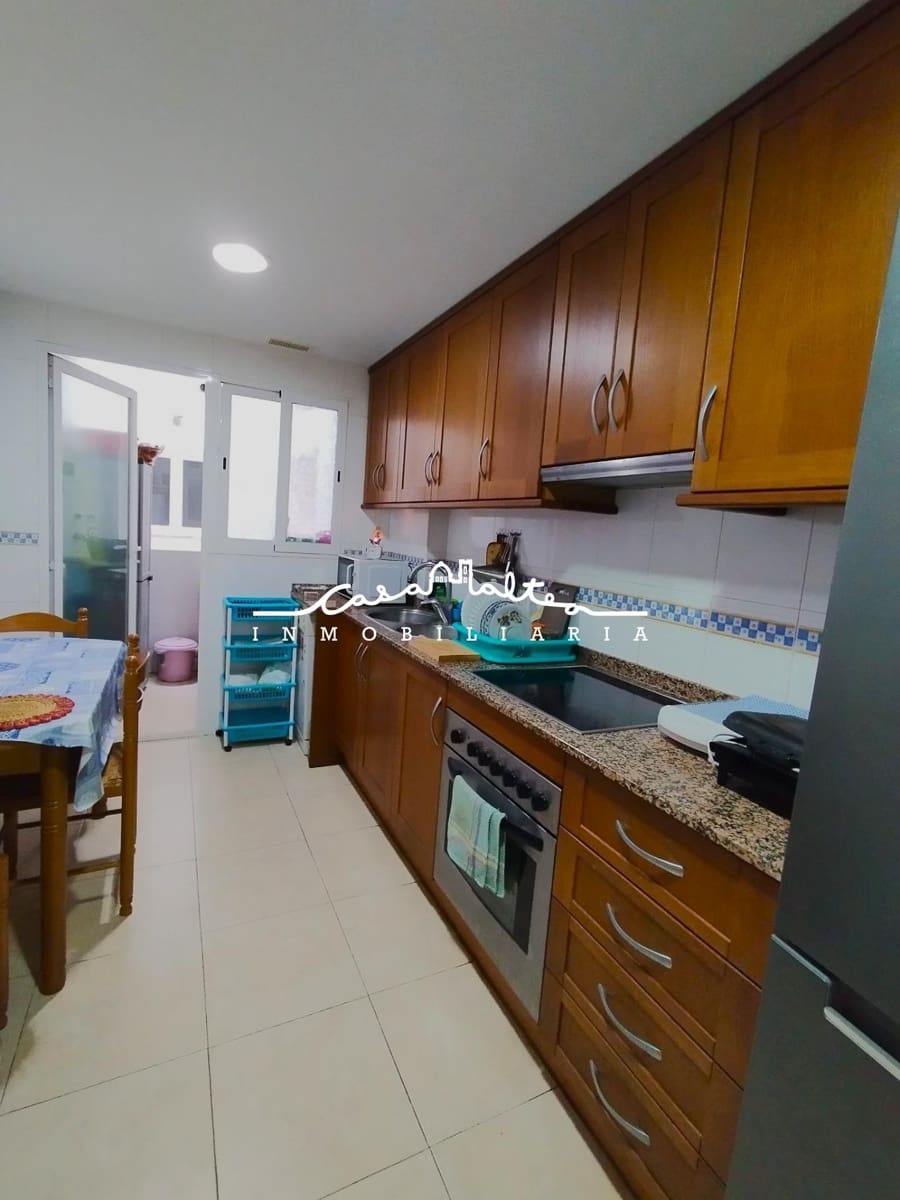 3 bedroom Flat for sale in Altea with garage - € 304,000 (Ref: 9527845)