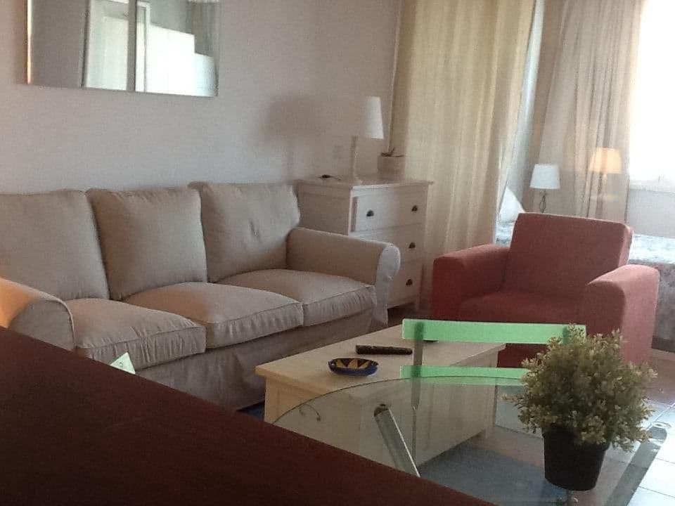 Yksiö vuokrattavana paikassa Altea mukana 
autotalli - 700 € (Ref: 9543807)