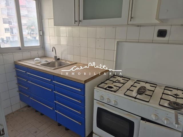 3 soveværelse Lejlighed til salg i Benidorm med garage - € 215.000 (Ref: 9565396)