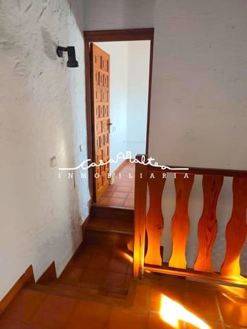 3 soveværelse Villa til leje i Altea - € 900 (Ref: 9586702)