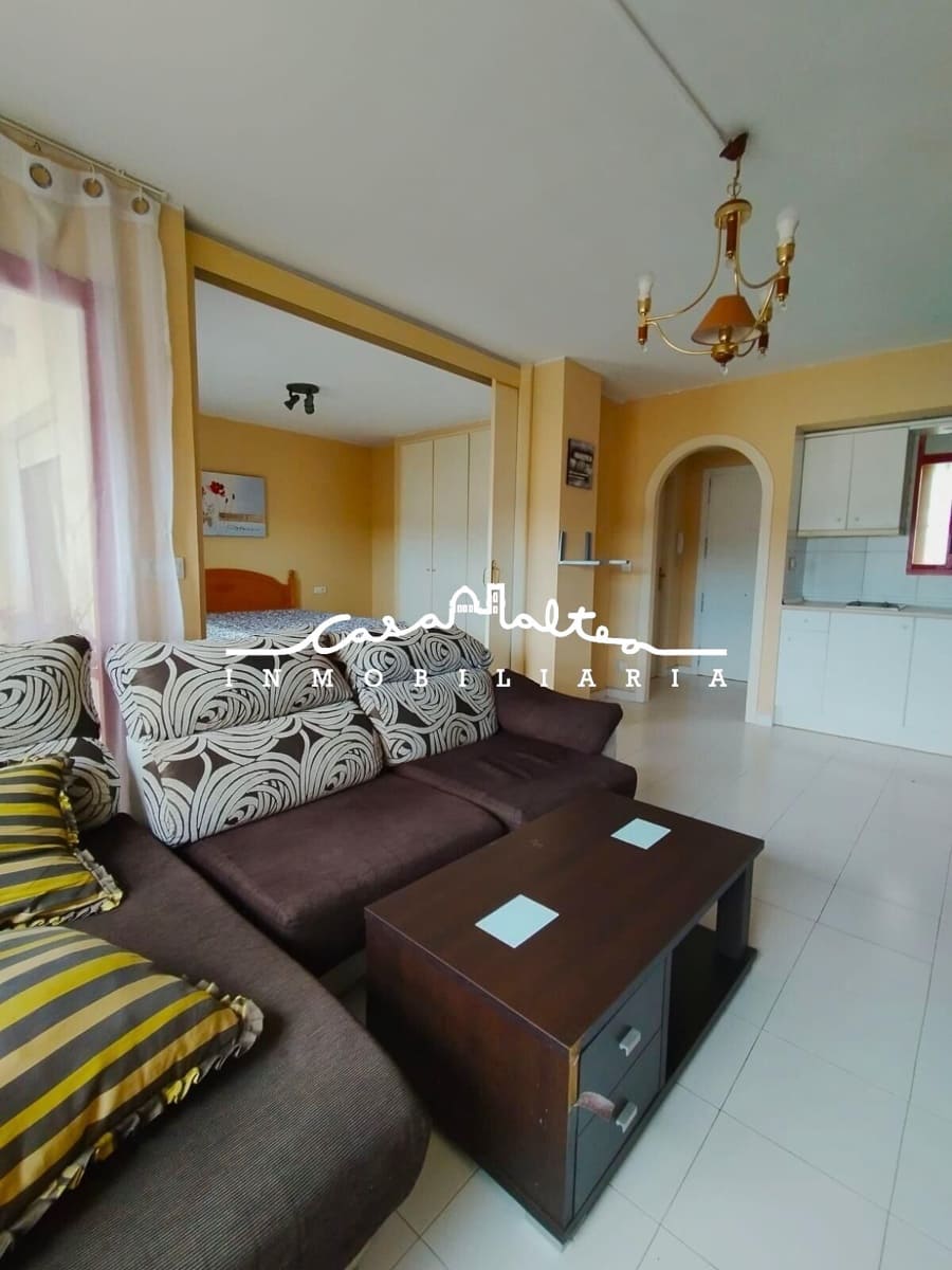 1 sovrum Lägenhet till salu i Benidorm med pool - 190 000 € (Ref: 9591506)