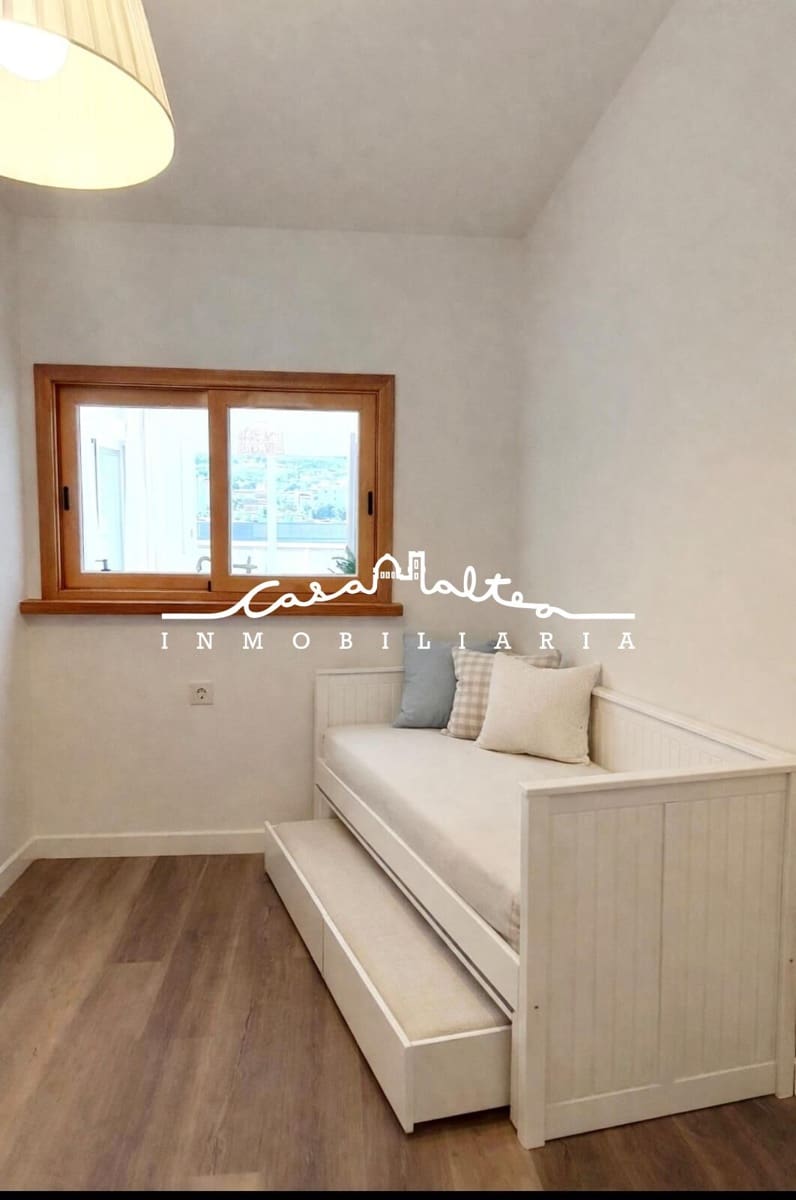 2 bedroom Flat for rent in Albir with pool garage - € 1,450 (Ref: 9608211)