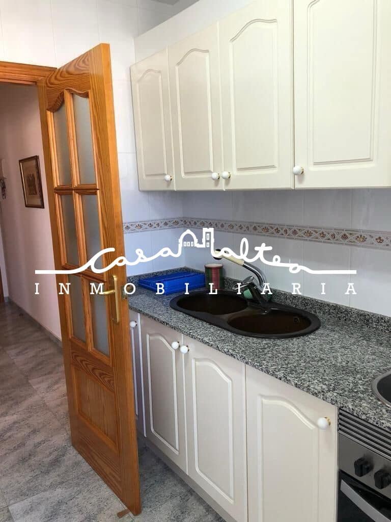 3 sovrum Lägenhet att hyra i Altea med pool garage - 1 500 € (Ref: 9611703)