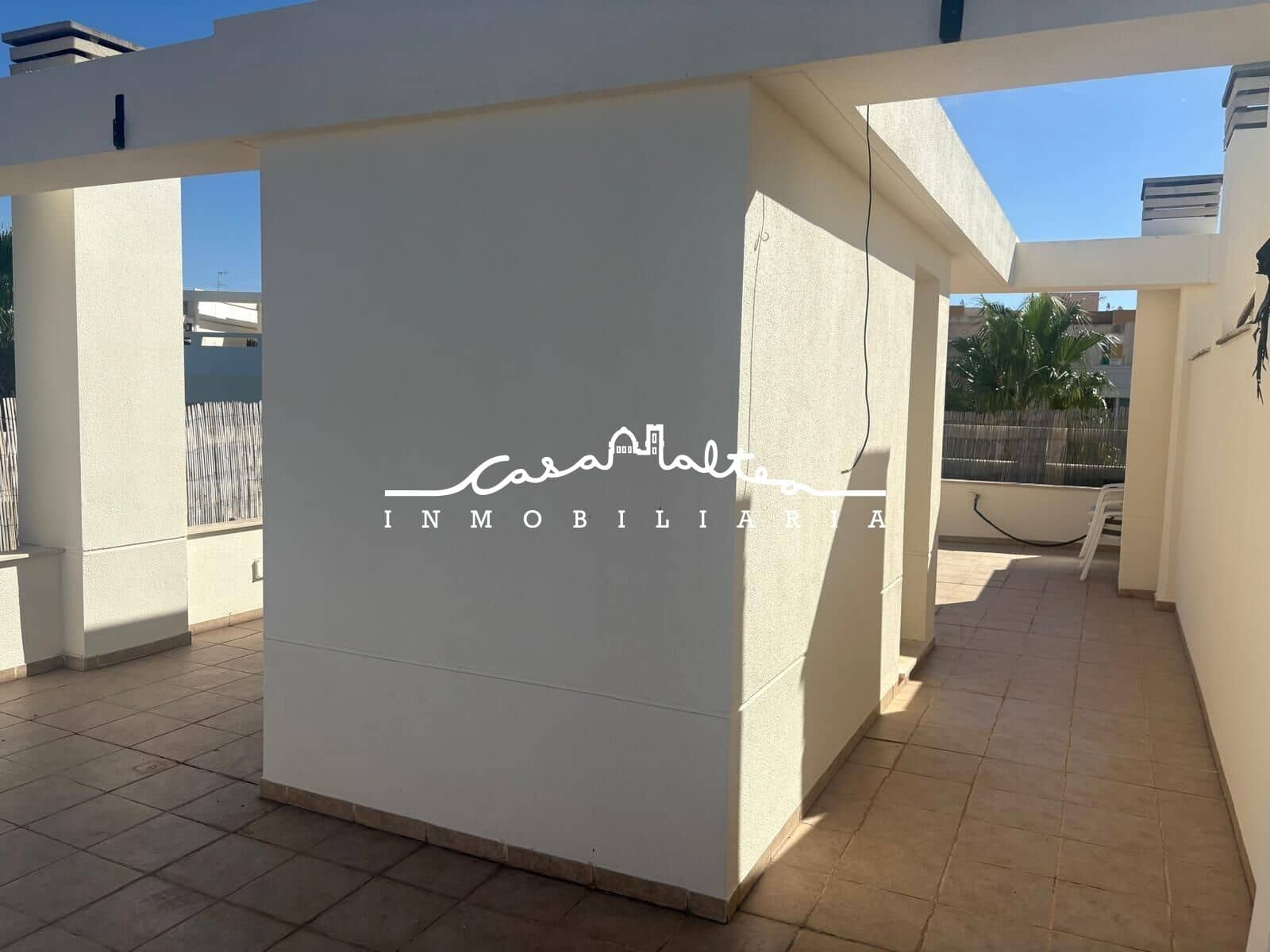 2 bedroom Penthouse for sale in Alfaz del Pi / L'Alfas del Pi with garage - € 299,900 (Ref: 9627769)