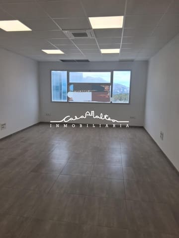 Office for sale in La Nucia Pueblo  , La Nucia - € 192,000 (Ref: 9627770)