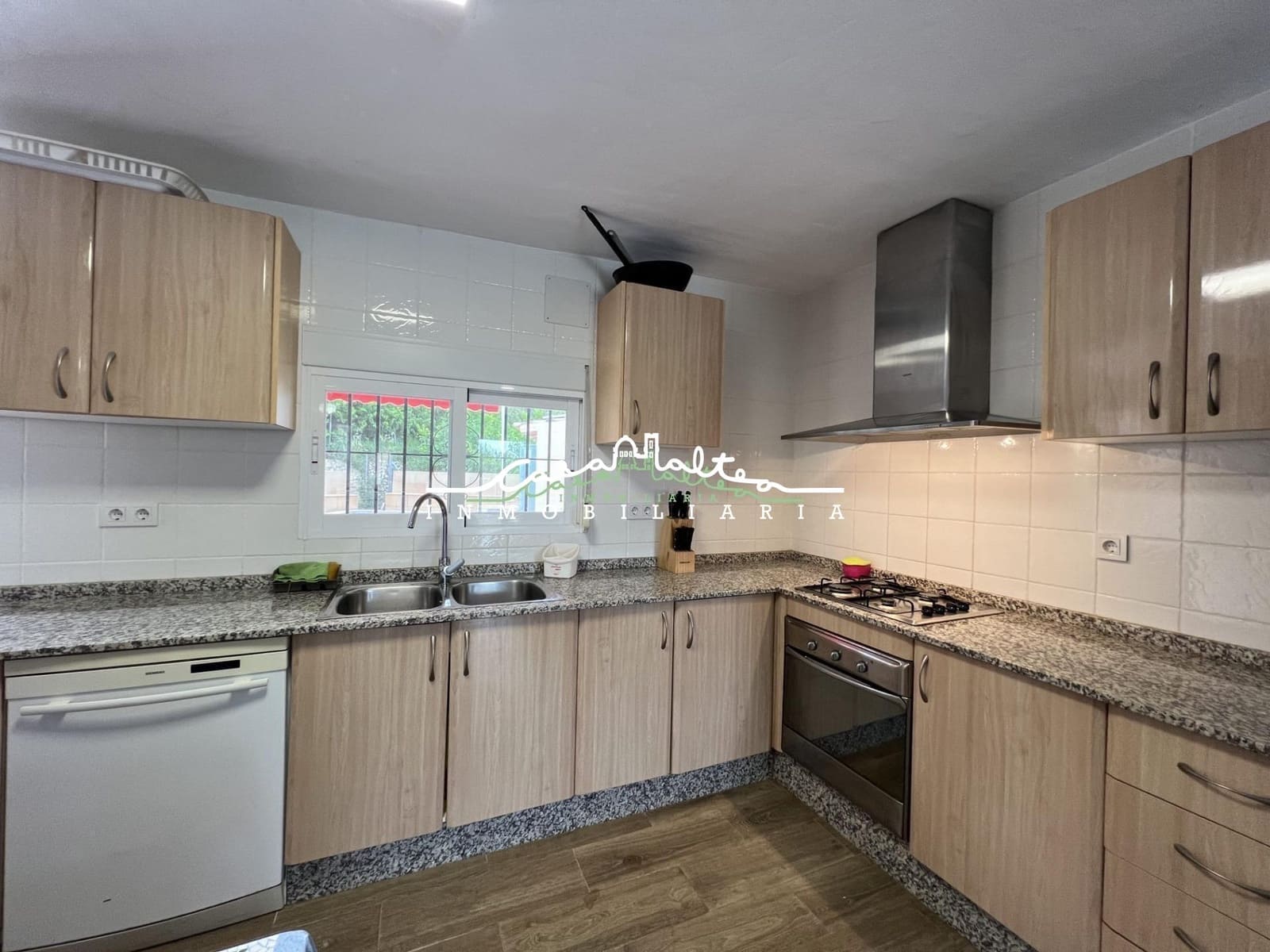 2 soverom Villa til leie i Altea med svømmebasseng - € 1 800 (Ref: 9630254)