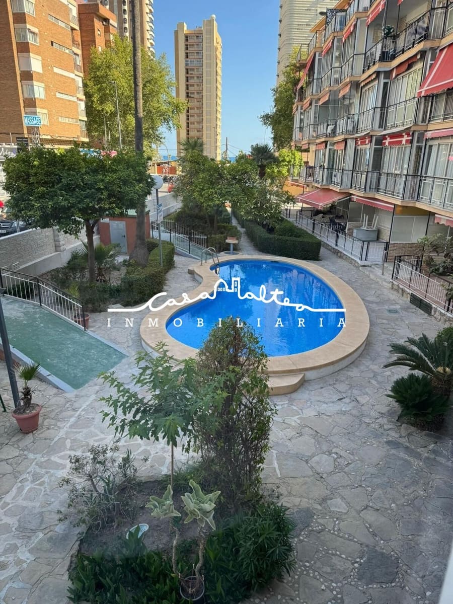 2 chambre Appartement à vendre à Benidorm avec piscine - 318 000 € (Ref: 9630255)
