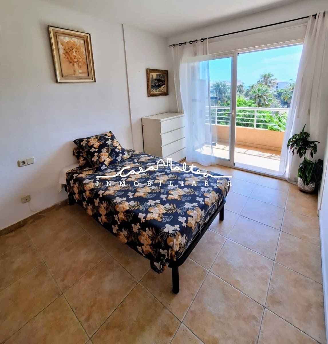 2 bedroom Penthouse for sale in Albir with pool garage - € 425,000 (Ref: 9634487)