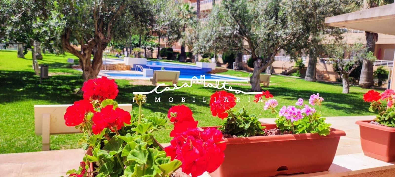 2 bedroom Penthouse for sale in Albir with pool garage - € 425,000 (Ref: 9634487)