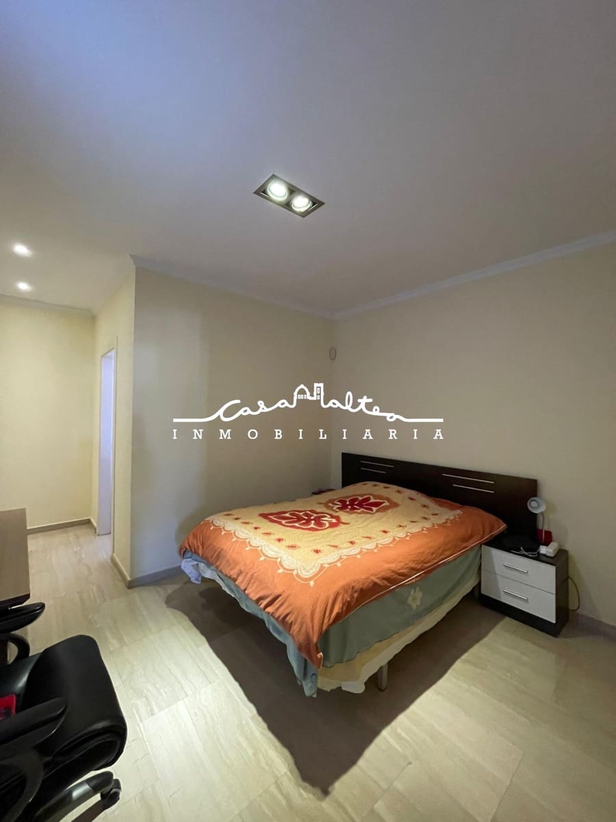 4 camera da letto Villa in vendita in La Nucia con piscina garage - 1.000.000 € (Rif: 9637762)