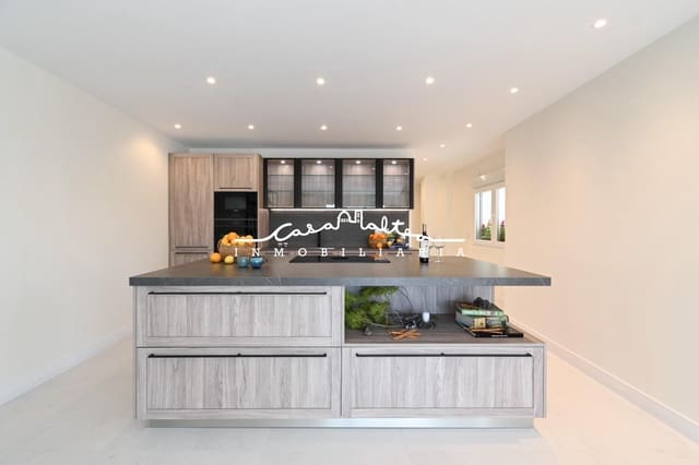 3 soverom Penthouse til salgs i La Villajoyosa / Vila Joiosa - € 495 000 (Ref: 9637764)