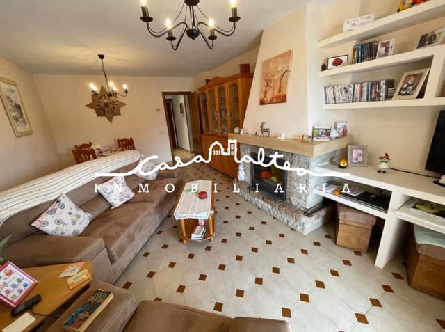 5 chambre Villa/Maison à vendre à La Nucia avec garage - 429 000 € (Ref: 9645180)