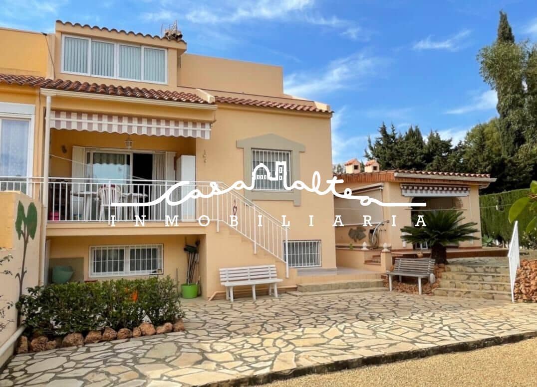 5 chambre Villa/Maison à vendre à La Nucia avec garage - 429 000 € (Ref: 9645180)