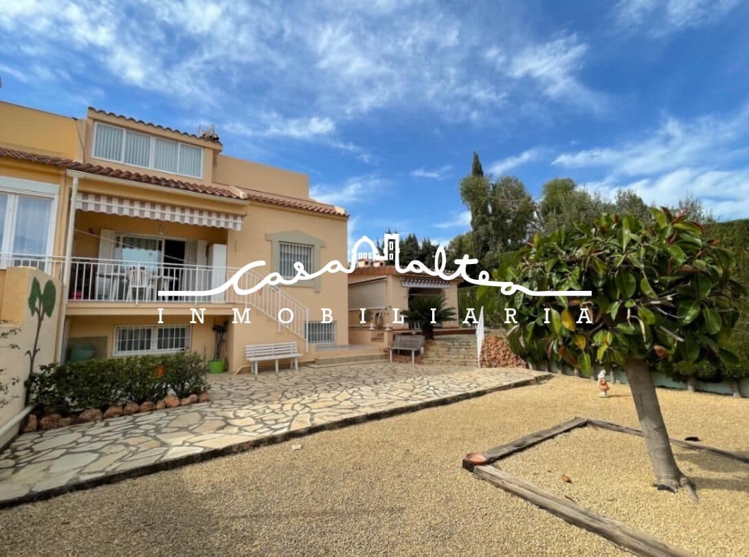 5 chambre Villa/Maison à vendre à La Nucia avec garage - 429 000 € (Ref: 9645180)