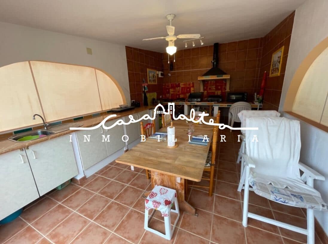 5 chambre Villa/Maison à vendre à La Nucia avec garage - 429 000 € (Ref: 9645180)