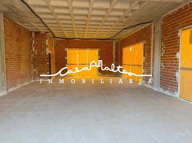 Comercial para venda em La Nucia - 85 000 € (Ref: 9648355)