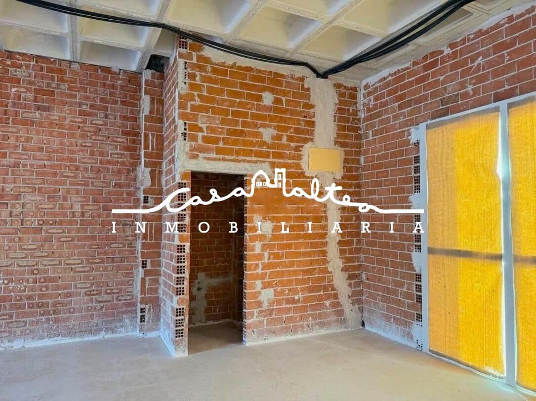 Kommersiell til salgs i La Nucia - € 85 000 (Ref: 9648355)