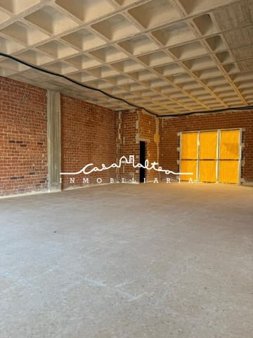 Comercial para venda em La Nucia - 85 000 € (Ref: 9648355)