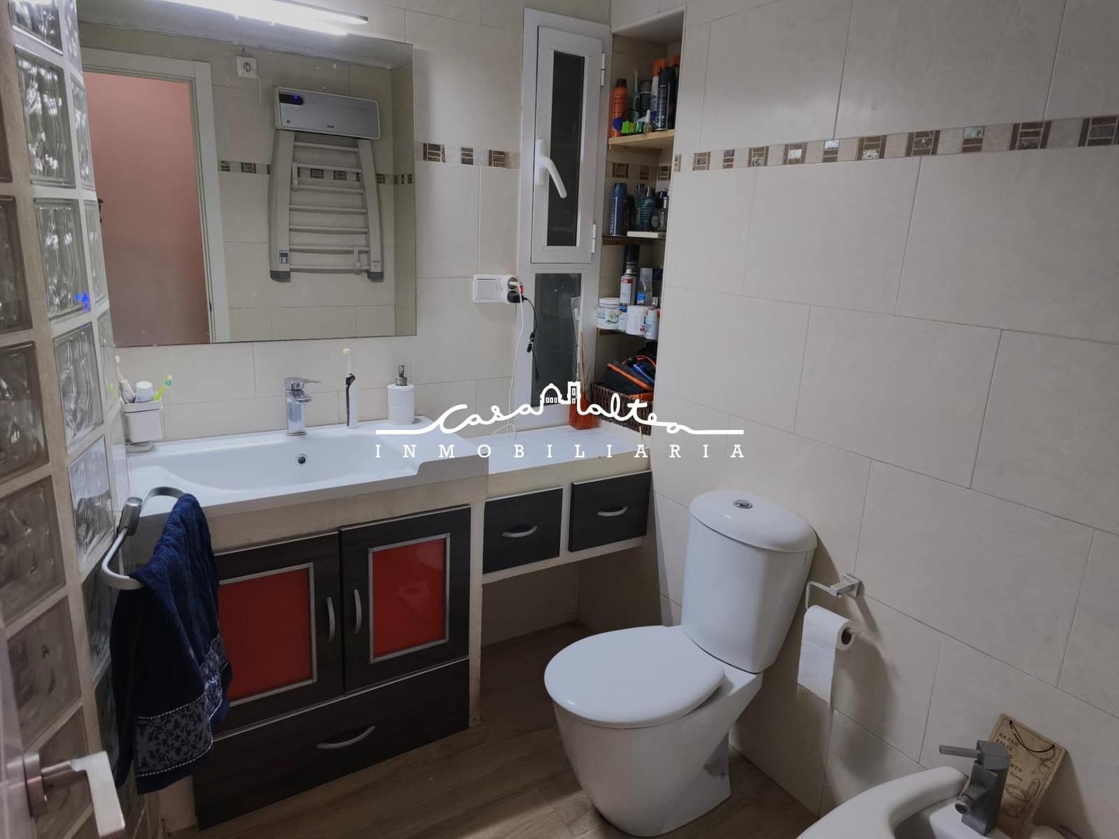 3 makuuhuone Asunto myytävänä paikassa Benidorm mukana uima-altaan - 262 000 € (Ref: 9648356)