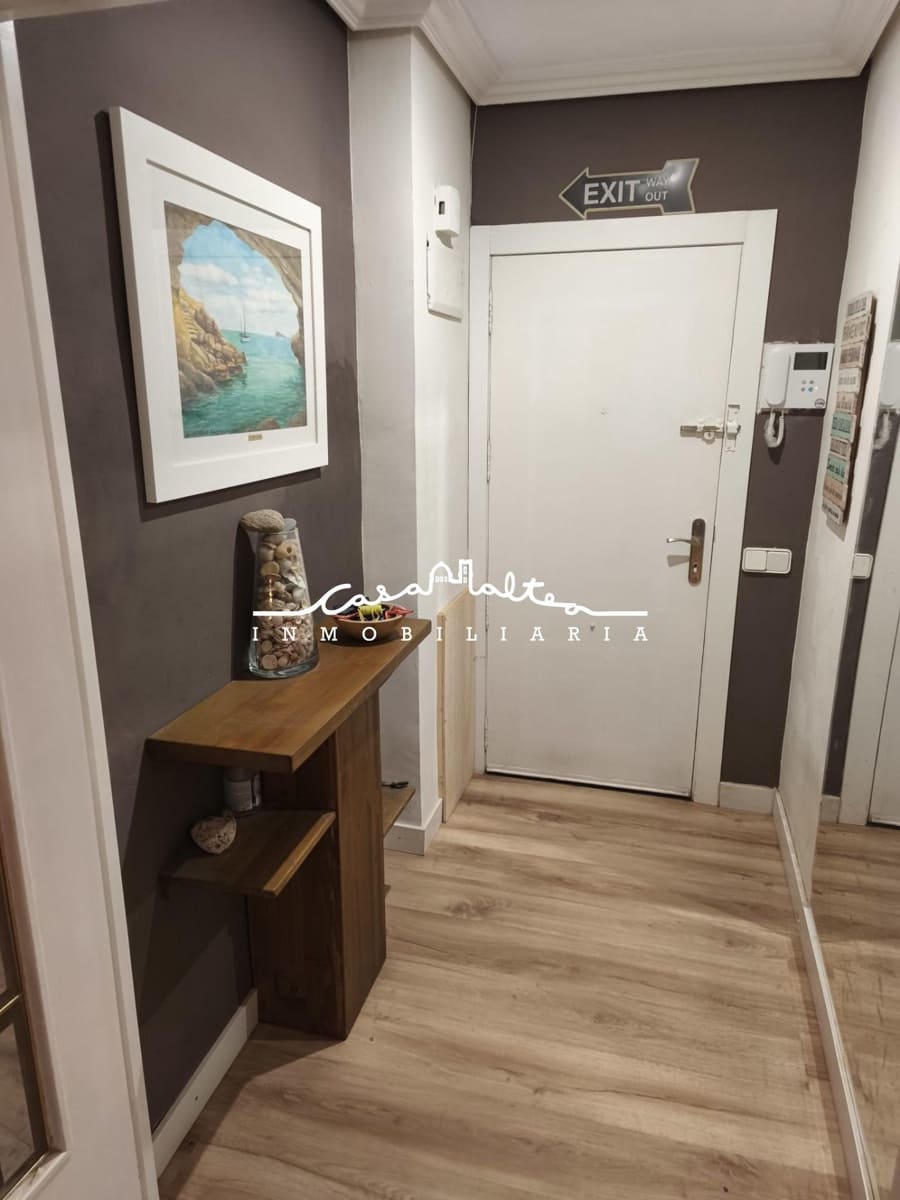 3 makuuhuone Asunto myytävänä paikassa Benidorm mukana uima-altaan - 262 000 € (Ref: 9648356)