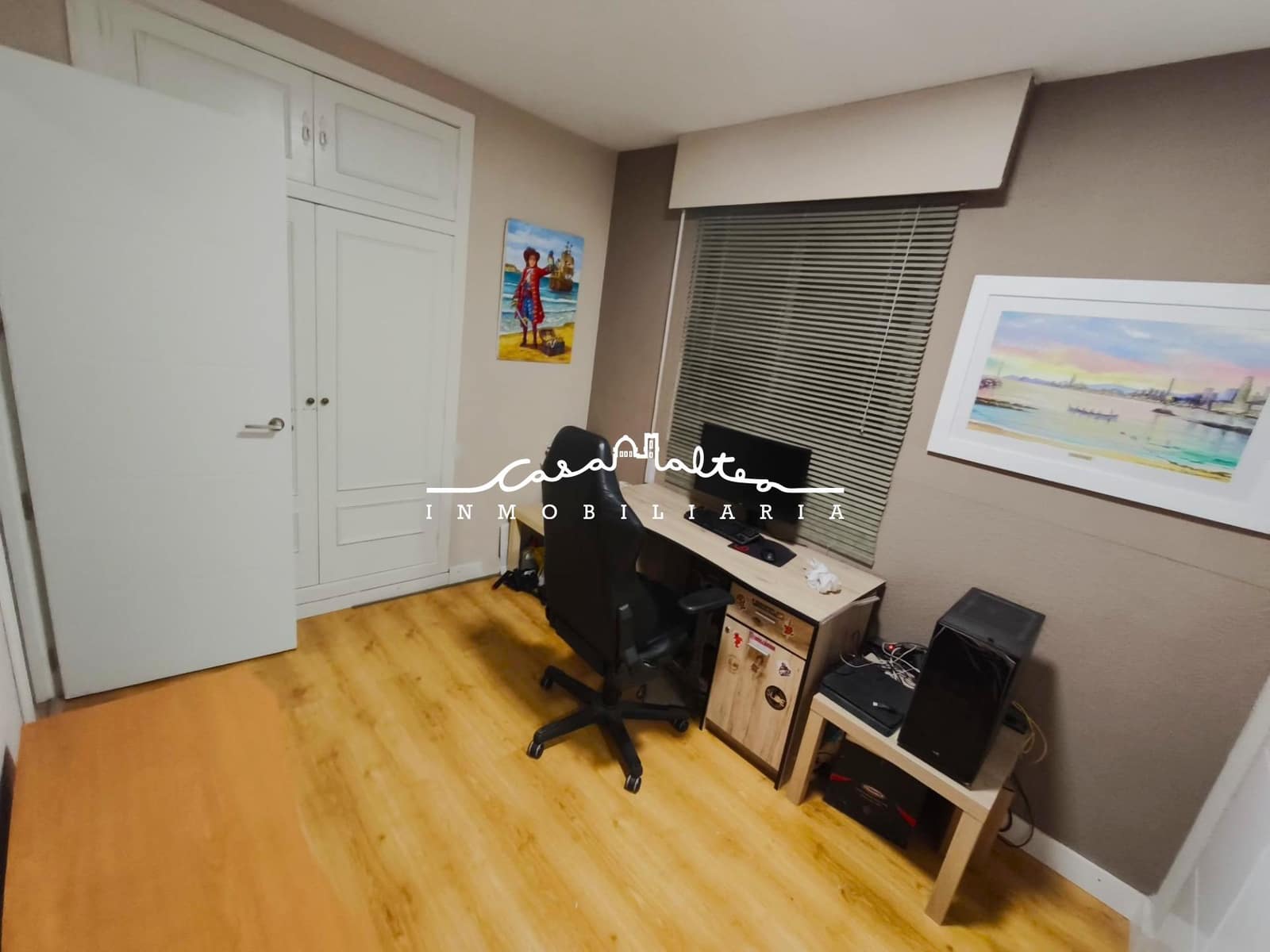 3 makuuhuone Asunto myytävänä paikassa Benidorm mukana uima-altaan - 262 000 € (Ref: 9648356)