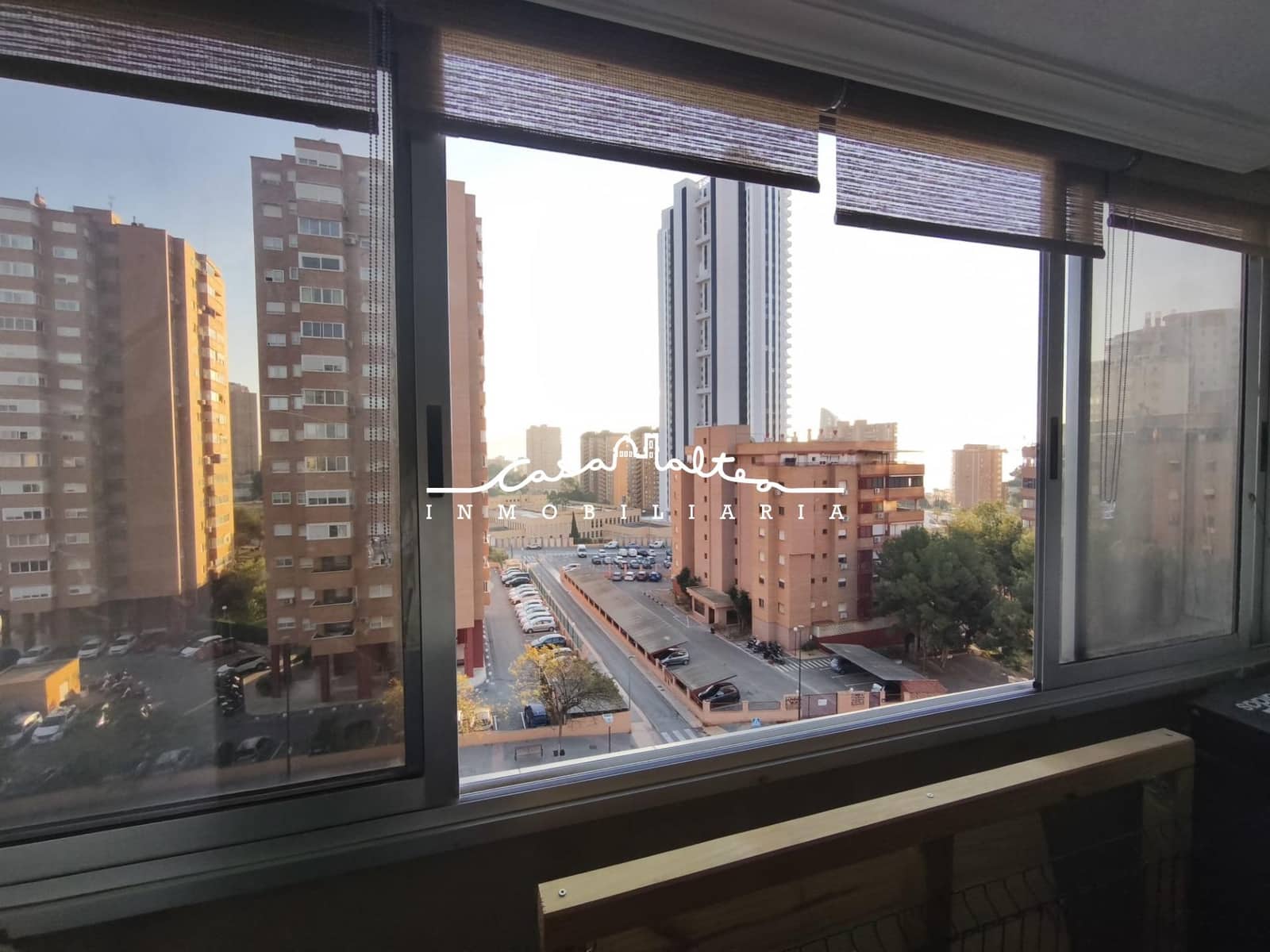 3 makuuhuone Asunto myytävänä paikassa Benidorm mukana uima-altaan - 262 000 € (Ref: 9648356)