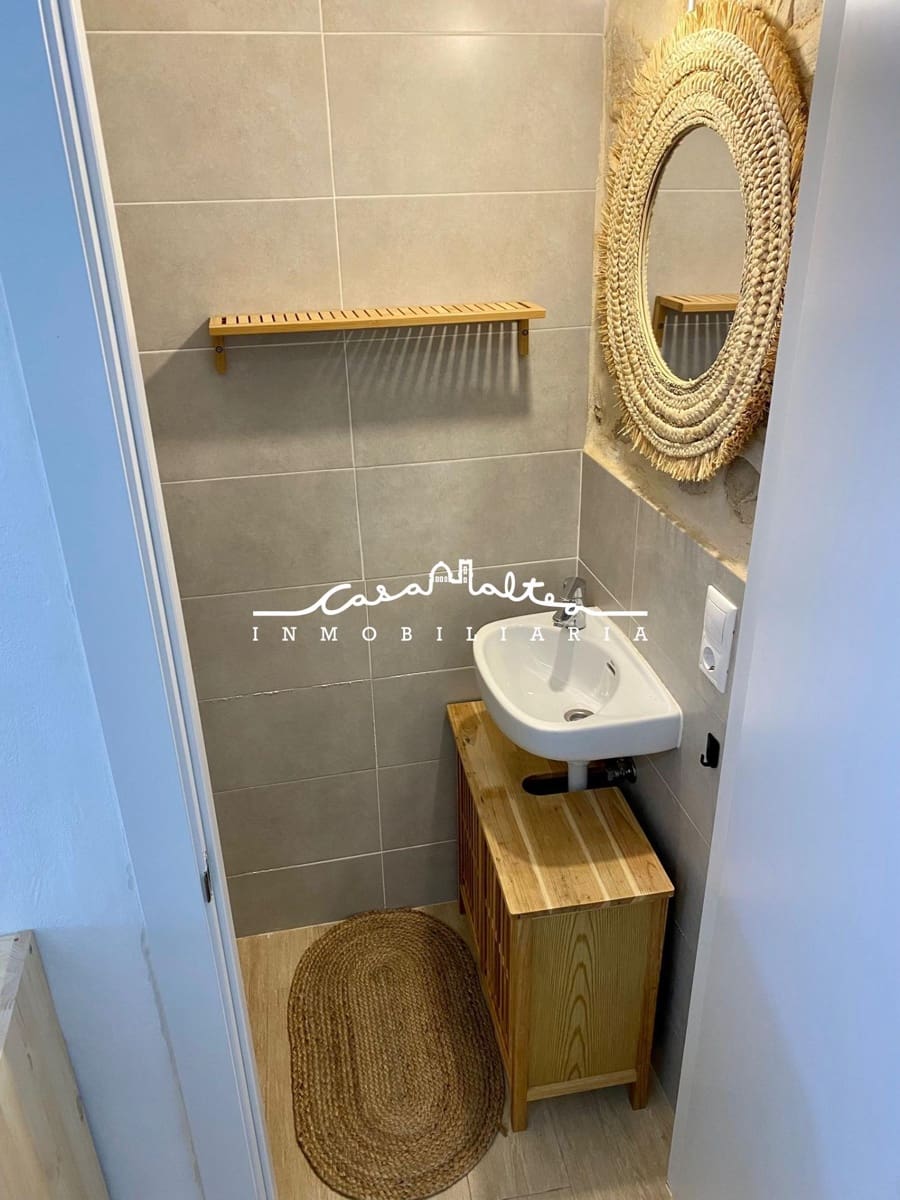 1 bedroom Loft for rent in Altea with garage - € 1,100 (Ref: 9652180)