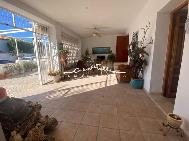 5 slaapkamer Rijtjeshuis te koop in Altea - € 395.000 (Ref: 9659566)