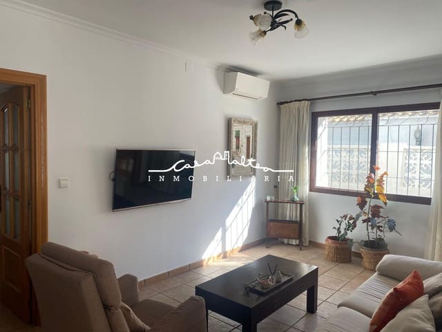 5 slaapkamer Rijtjeshuis te koop in Altea - € 395.000 (Ref: 9659566)