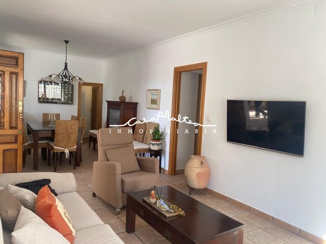 5 slaapkamer Rijtjeshuis te koop in Altea - € 395.000 (Ref: 9659566)