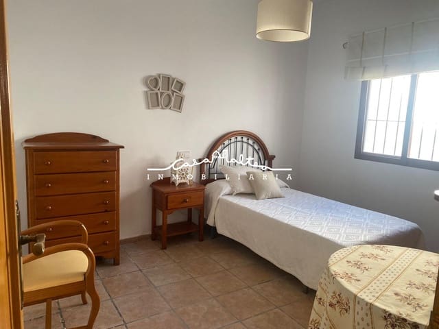 5 slaapkamer Rijtjeshuis te koop in Altea - € 395.000 (Ref: 9659566)