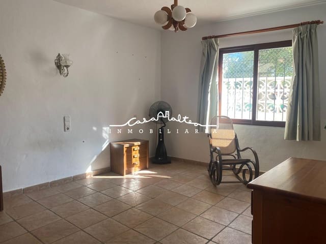 5 slaapkamer Rijtjeshuis te koop in Altea - € 395.000 (Ref: 9659566)