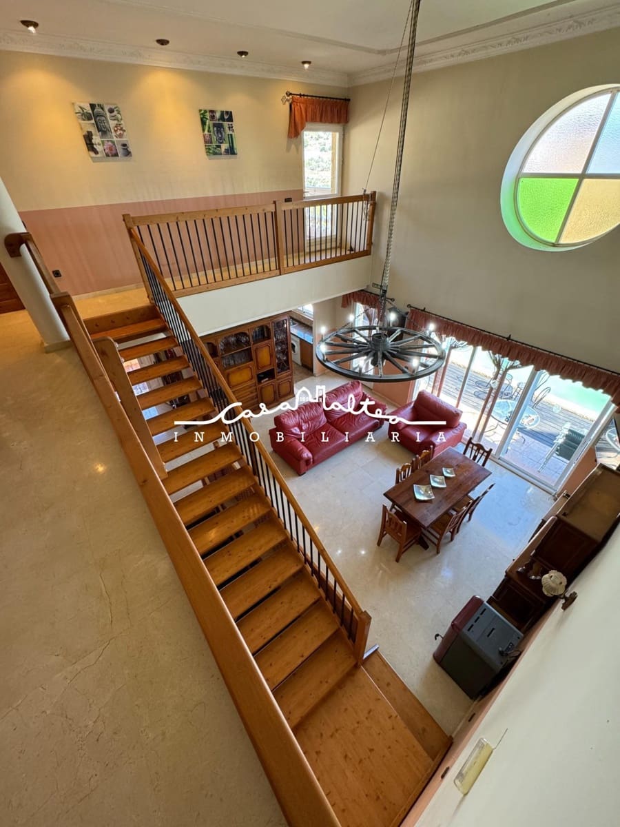 5 soveværelse Villa til salg i Callosa d'En Sarria med swimmingpool garage - € 330.000 (Ref: 9690943)